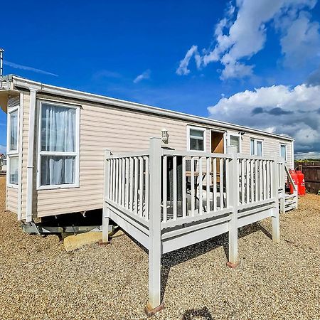 6 Berth Caravan Nearby Hunstanton Beach Front In Norfolk Ref 13019L Exterior foto